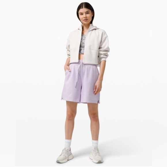 NWT Lululemon All Yours HR Short 7" in Lavender Dew - Picture 2 of 5